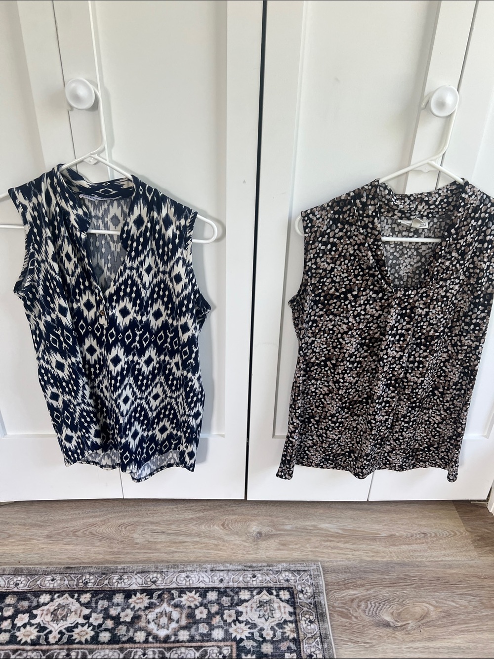 Sleeveless Dress Tops
